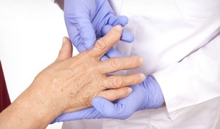 parmak eklemlerindeki ağrıyı tedavi etme yöntemleri